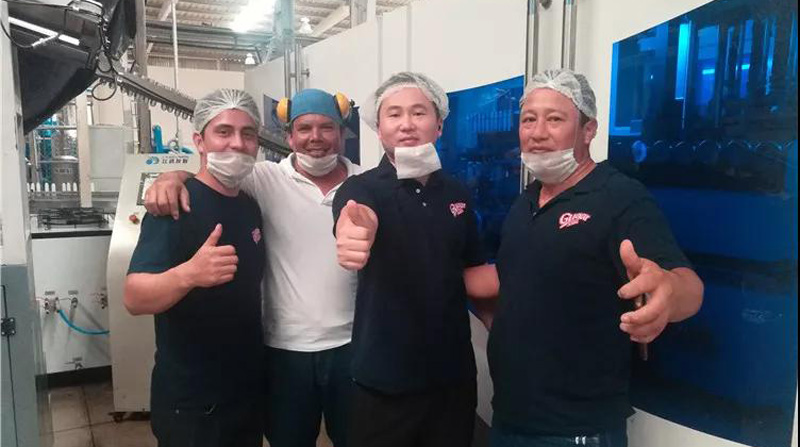 【墨西哥站】飞鸽工程师两个月服务四家客户，好评率100%